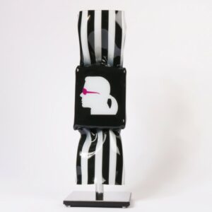 Art-Candy-Toffee_Karl-Lagerfeld_gross_1_600x600.jpg