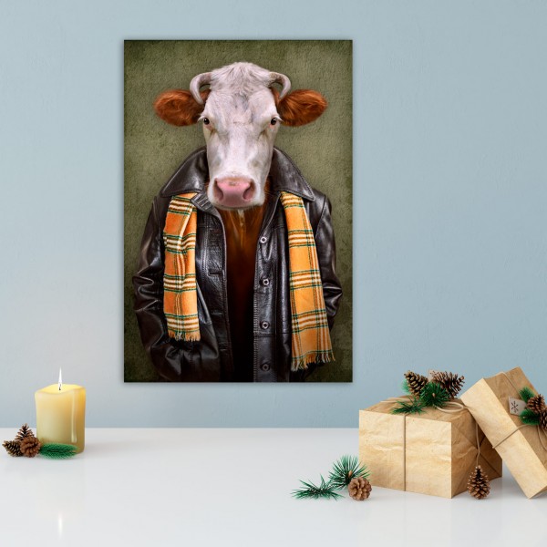 Rind_mit_Lederjacke_01a4hd4zqXMhUj4F_600x600.jpg