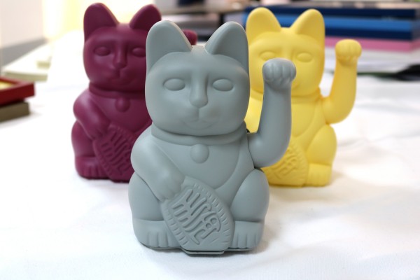 lucky_cat_grey_600x600.jpg